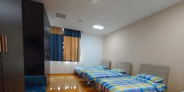 深圳落户途径_冯骥荐电影南京照相馆：没有抒情只有血的事实 融仿了&互联卷起网金佛席